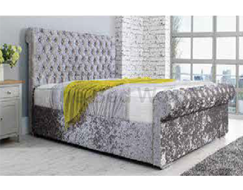 Chesterfield Upholstered Sleigh Bed